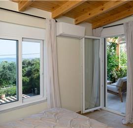 3 bedroom villa with pool and sea views in Barbati, Corfu, sleeps 8